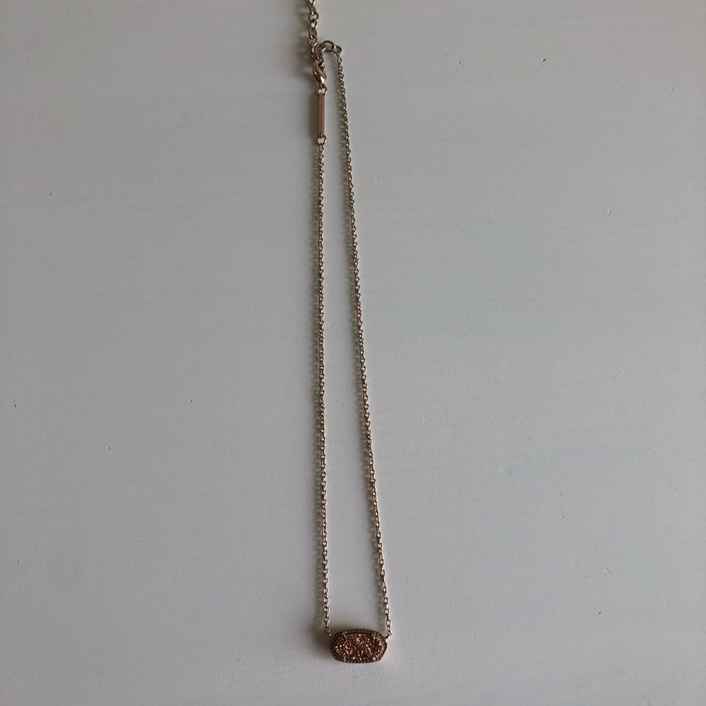 Gold Kendra Scott Necklace